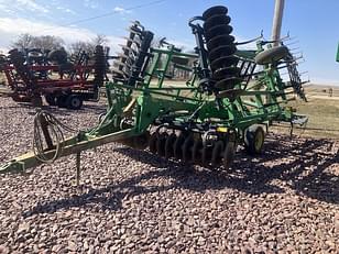 Main image John Deere 726