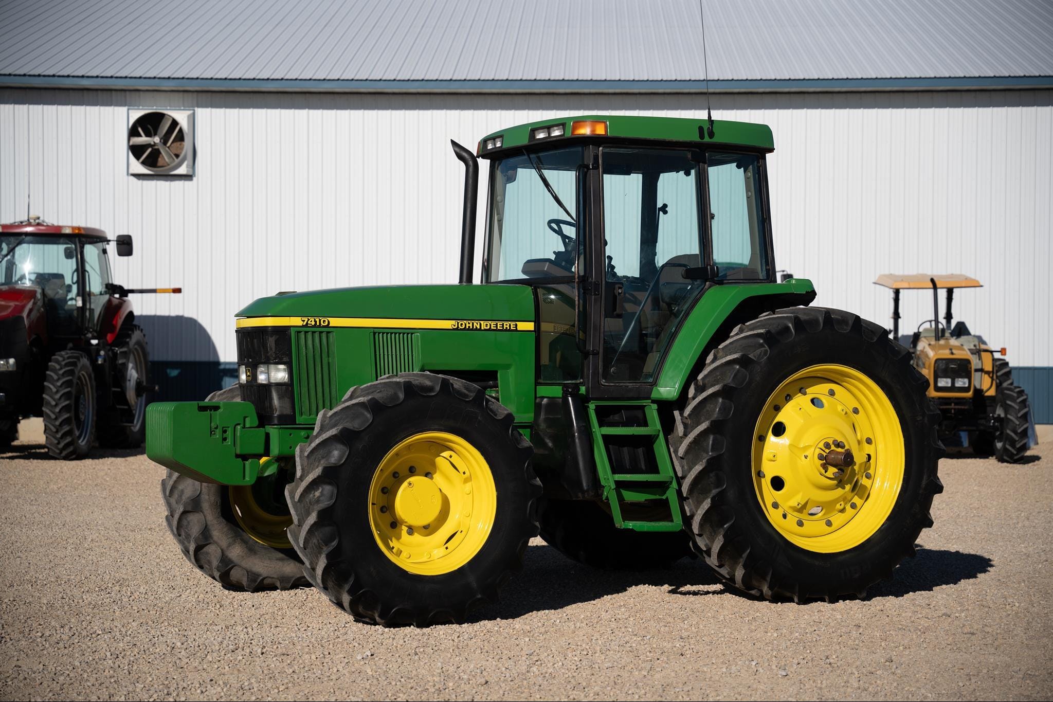 1997 John Deere 7410 Equipment Image0