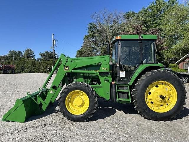 Image of John Deere 7410 equipment image 2