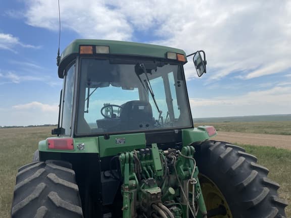Image of John Deere 7410 equipment image 2