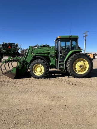 Image of John Deere 7410 equipment image 3