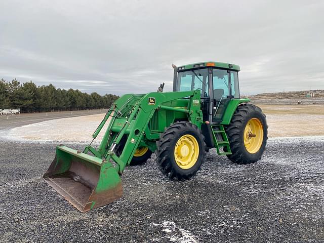 Image of John Deere 7410 equipment image 1