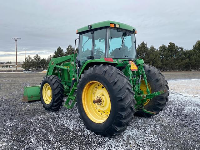 Image of John Deere 7410 equipment image 3