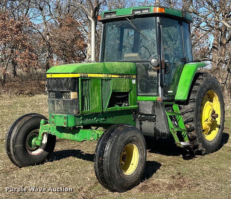 Image of John Deere 7410 Primary image