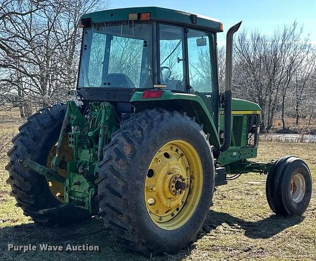 Image of John Deere 7410 equipment image 4