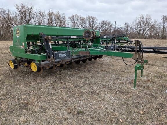 Image of John Deere 750 equipment image 3