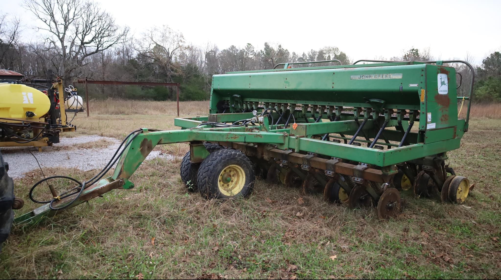 1997 John Deere 750 Equipment Image0