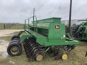 1997 John Deere 750 Image