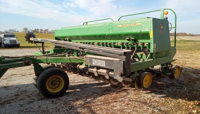 Image of John Deere 750 equipment image 3