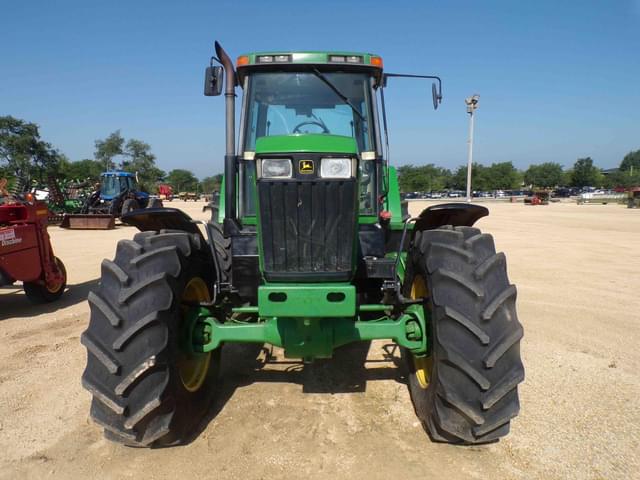 Image of John Deere 7610 equipment image 2