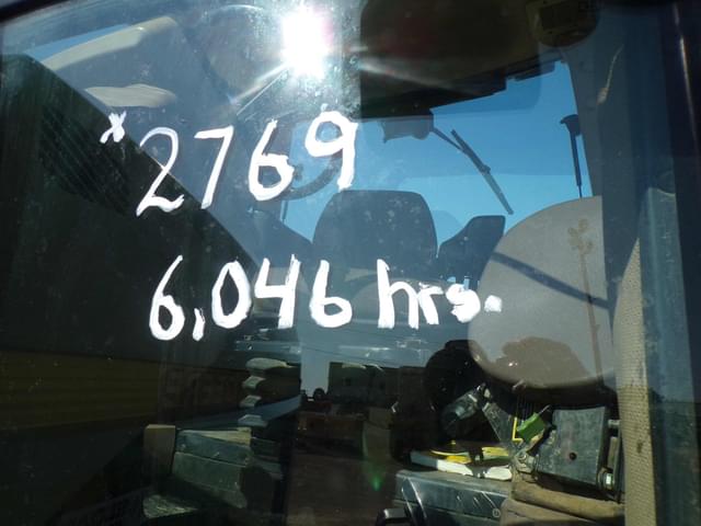 Image of John Deere 7610 equipment image 1