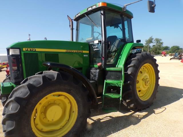 Image of John Deere 7610 equipment image 3