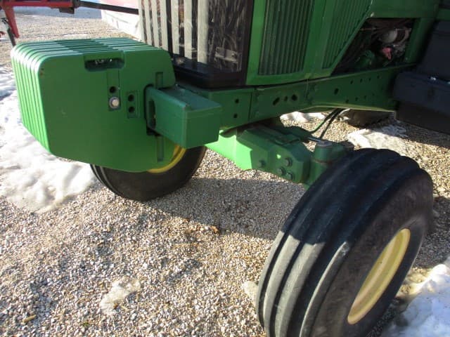 Image of John Deere 7610 equipment image 4