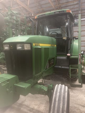 1997 John Deere 7710 Equipment Image0