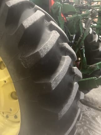 Image of John Deere 7710 equipment image 2