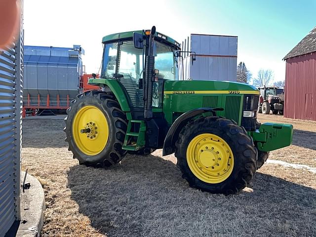 Image of John Deere 7710 equipment image 3