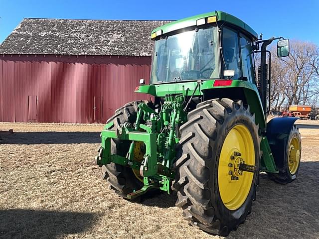 Image of John Deere 7710 equipment image 4