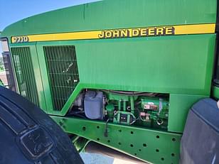 Main image John Deere 7710 16