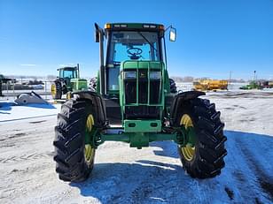 Main image John Deere 7710 7