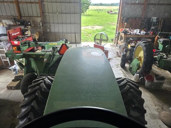 Image of John Deere 7810 equipment image 4