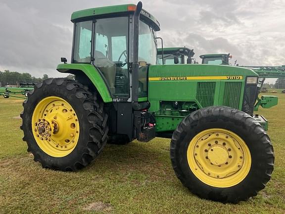 Image of John Deere 7810 equipment image 2