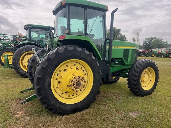 Image of John Deere 7810 equipment image 3