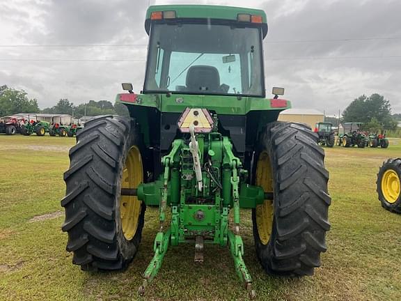 Image of John Deere 7810 equipment image 4