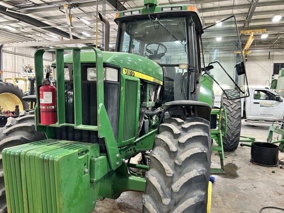 1997 John Deere 7810 Equipment Image0