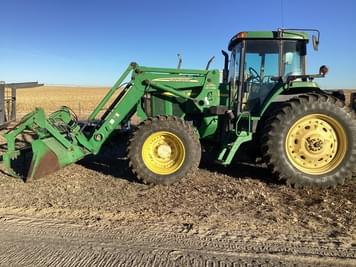 Main image John Deere 7810