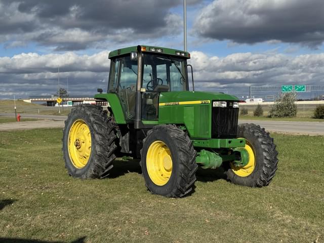 Image of John Deere 7810 equipment image 4