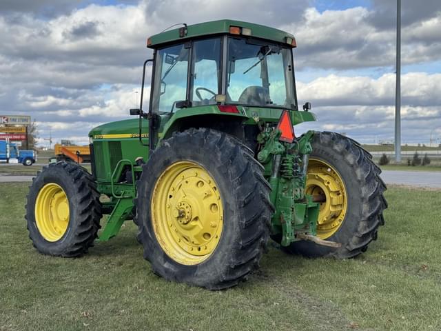 Image of John Deere 7810 equipment image 3