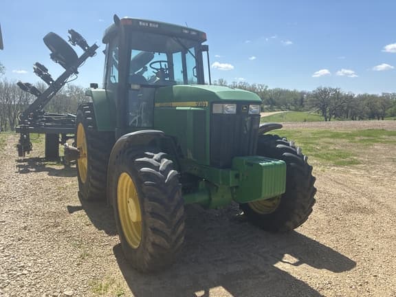 Image of John Deere 7810 equipment image 4