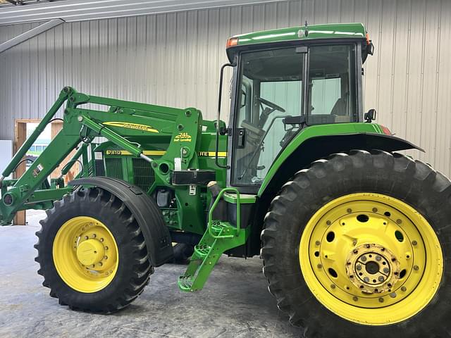 Image of John Deere 7810 equipment image 2