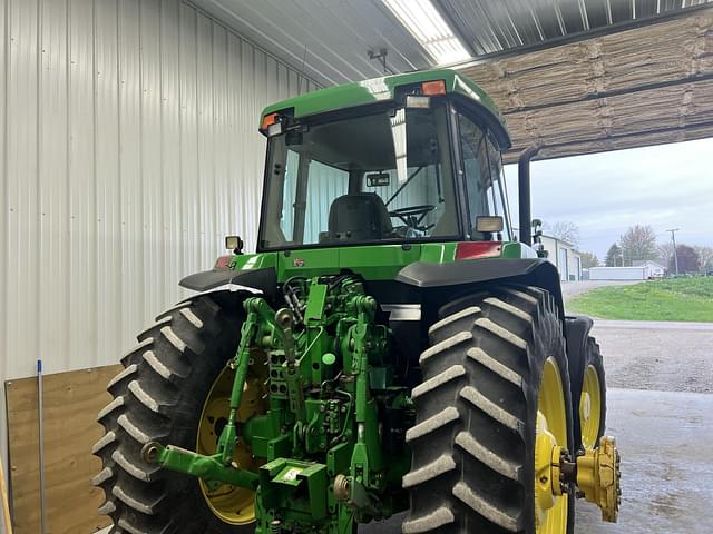 Image of John Deere 7810 equipment image 4