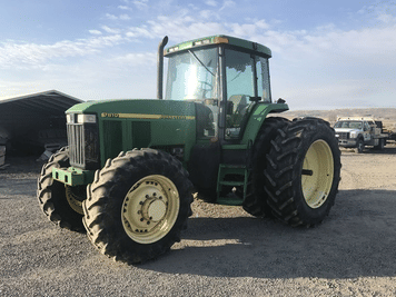 Main image John Deere 7810