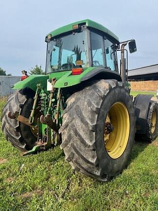 Image of John Deere 7810 equipment image 3