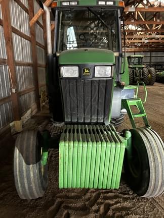 Image of John Deere 7810 equipment image 1