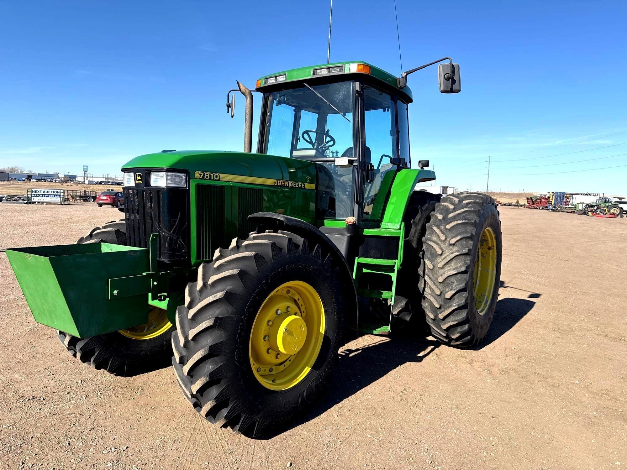 1997 John Deere 7810 Equipment Image0