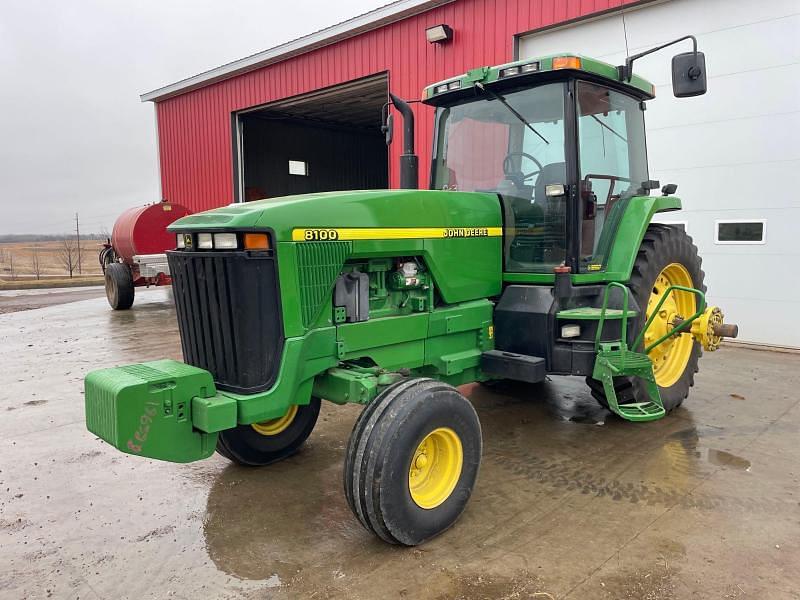 Image of John Deere 8100 Primary image