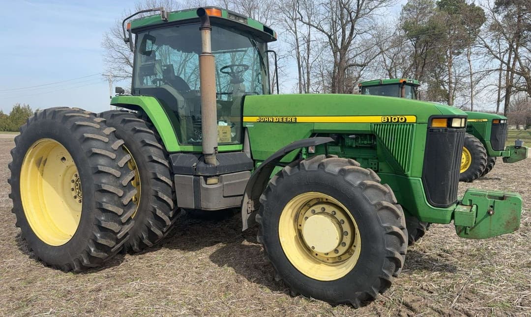 Image of John Deere 8100 Primary image