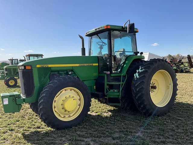 Image of John Deere 8100 equipment image 2