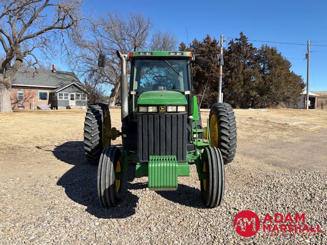 Image of John Deere 8100 equipment image 2