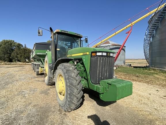 Image of John Deere 8200 Primary image