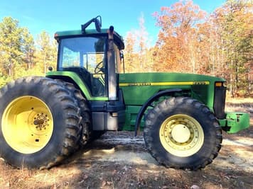 Main image John Deere 8200