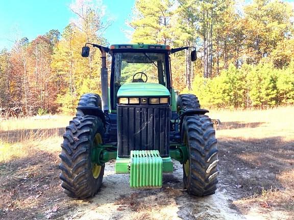 Image of John Deere 8200 equipment image 2