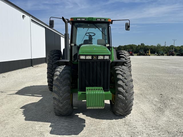 Image of John Deere 8300 equipment image 1
