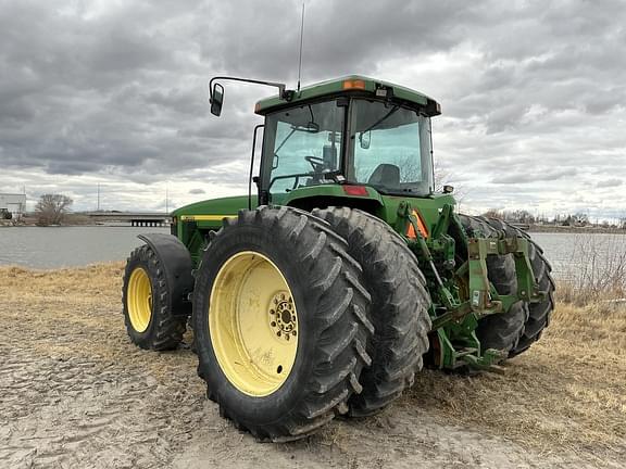 Image of John Deere 8300 equipment image 2