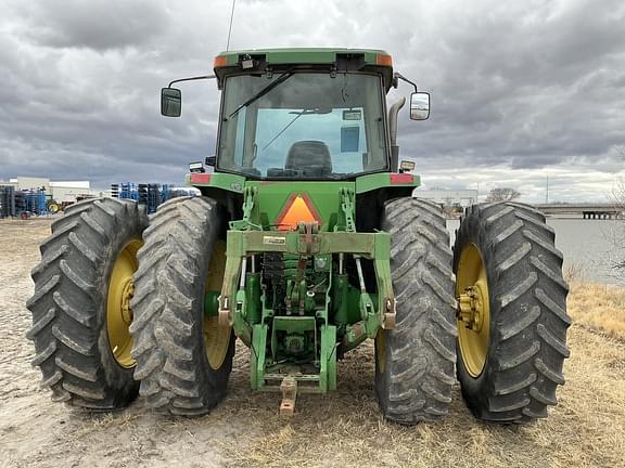 Image of John Deere 8300 equipment image 3