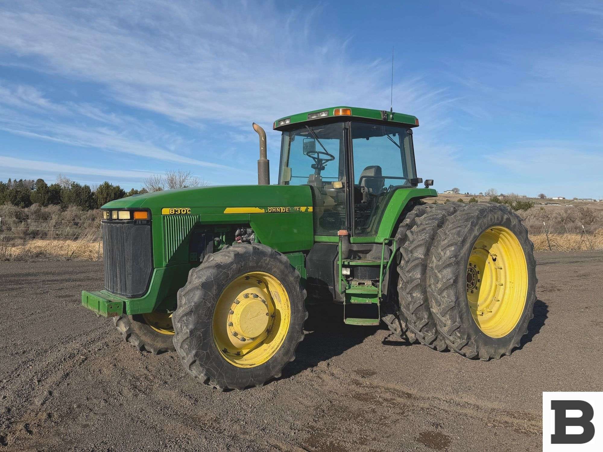 1997 John Deere 8300 Equipment Image0