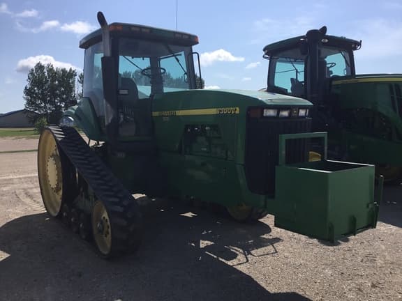 Image of John Deere 8300T equipment image 2